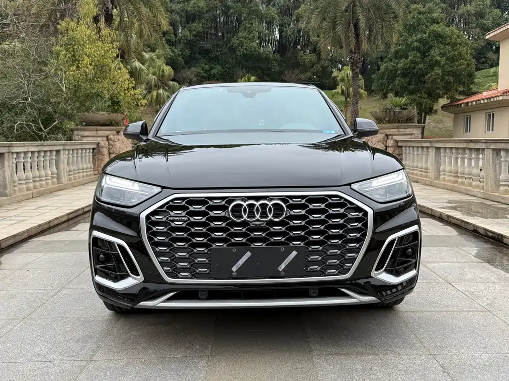Audi Q5L Sportback 2022 40 TFSI Fashion купить на сайте DeffCars
