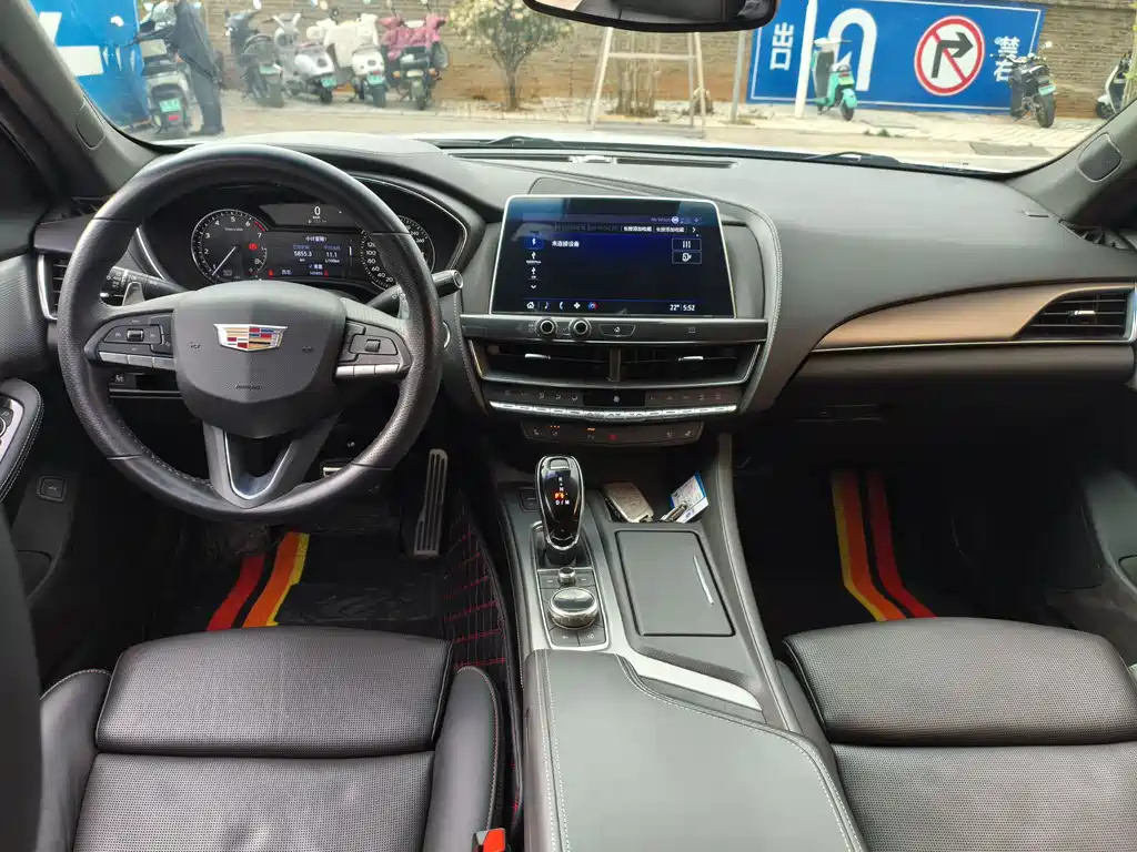 Cadillac CT5 2020 facelift 28T leading sports model купить на сайте DeffCars