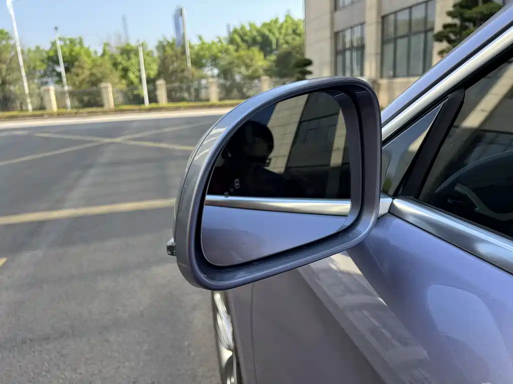 Euler Lightning Cat 2022 555km Premium Edition купить на сайте DeffCars