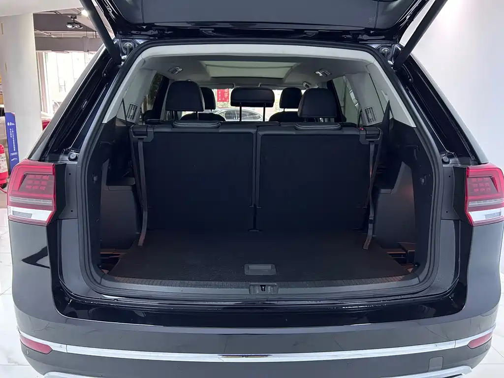 Touron 2020 380TSI four-wheel drive luxury version National VI купить на сайте DeffCars