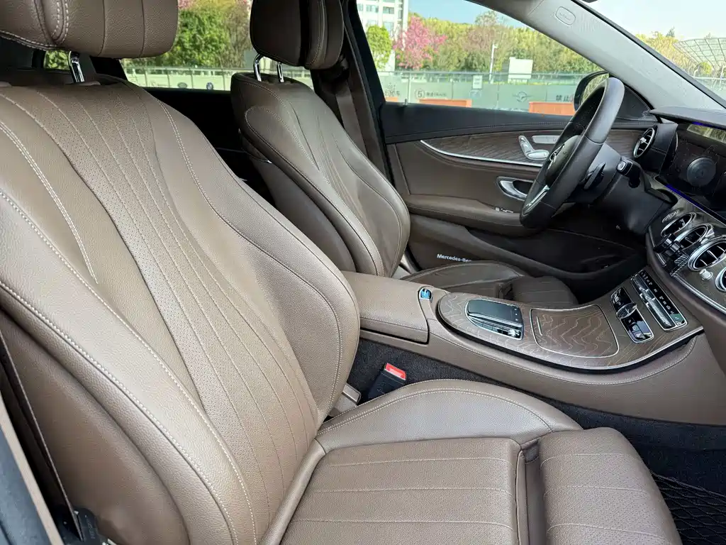 Mercedes-Benz E-Class 2019 E 200 L купить на сайте DeffCars