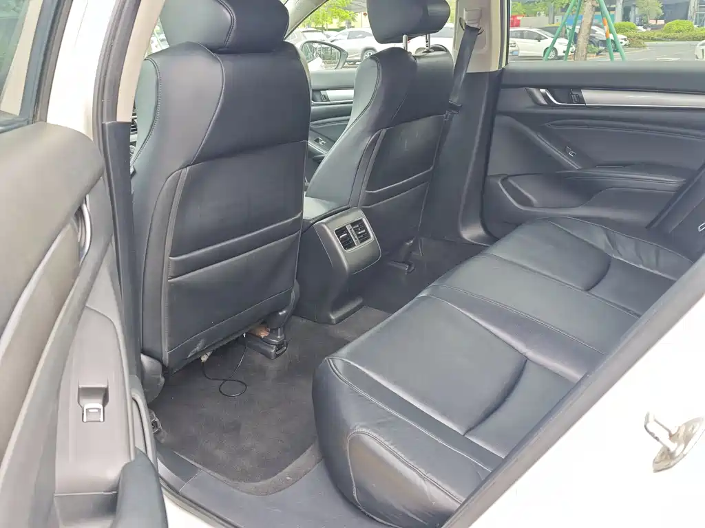Accord 2018 260TURBO Elite Edition National V купить на сайте DeffCars