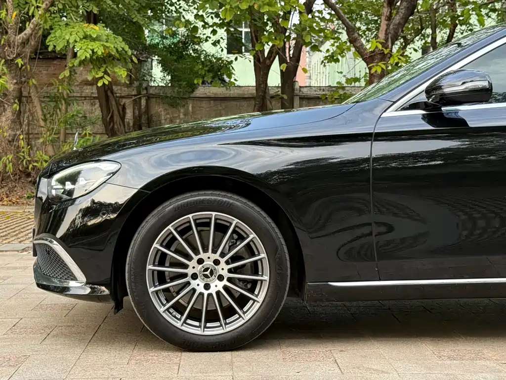 Mercedes-Benz E-Class 2022 E 260 L купить на сайте DeffCars