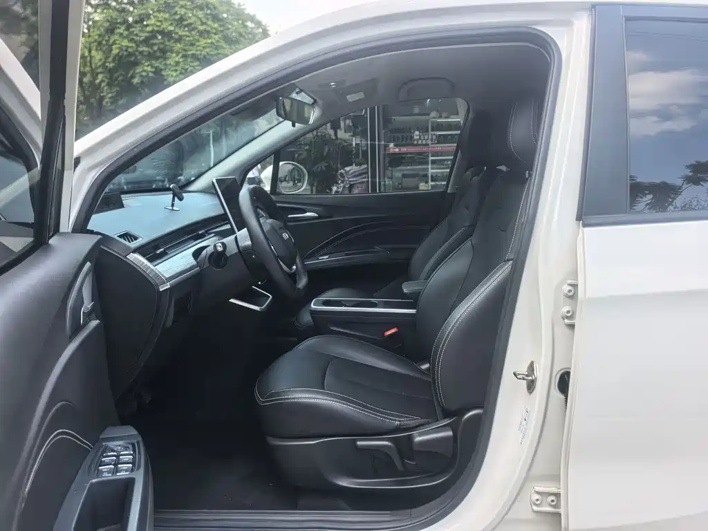 V 2022 Trendy 400 Lite купить на сайте DeffCars