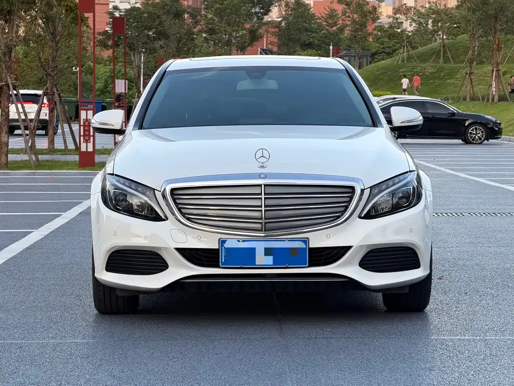 Mercedes-Benz C-Class 2016 C 180 L купить на сайте DeffCars