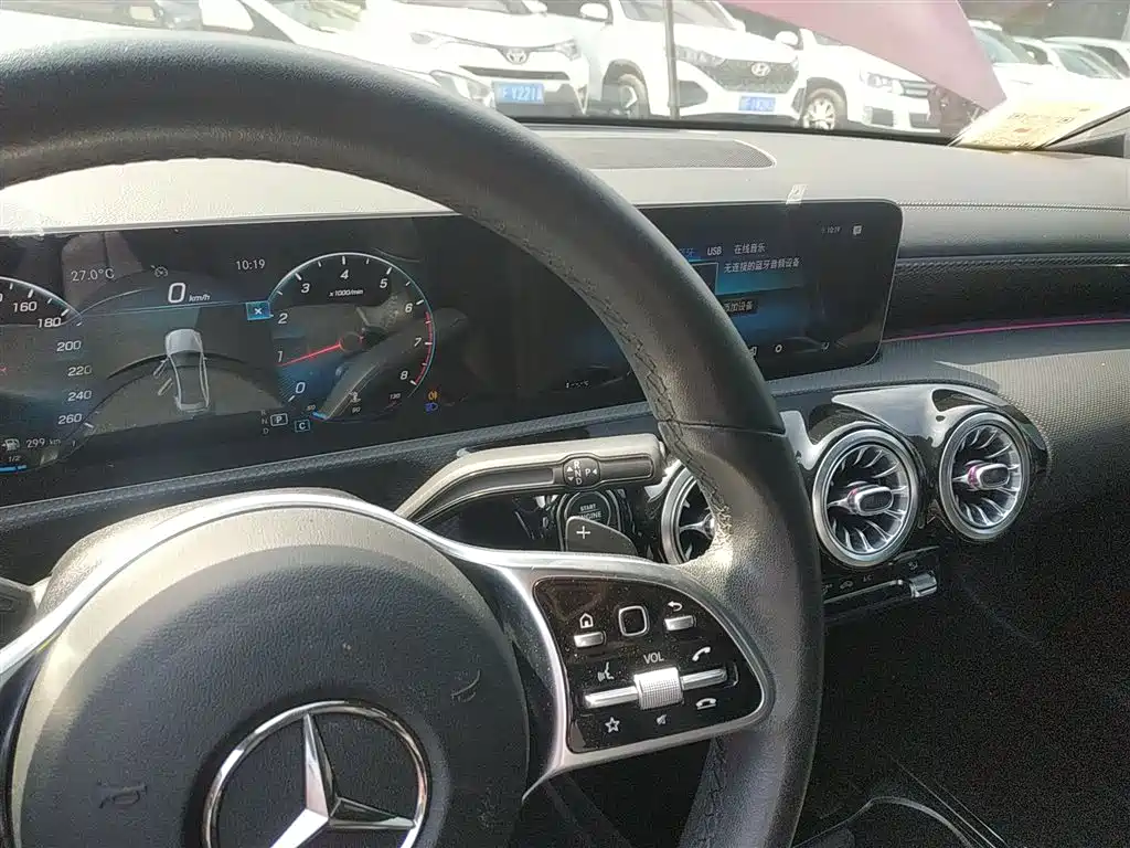 Mercedes-Benz A-Class 2020 Facelift A 200 L Sports Sedan Dynamic Type купить на сайте DeffCars