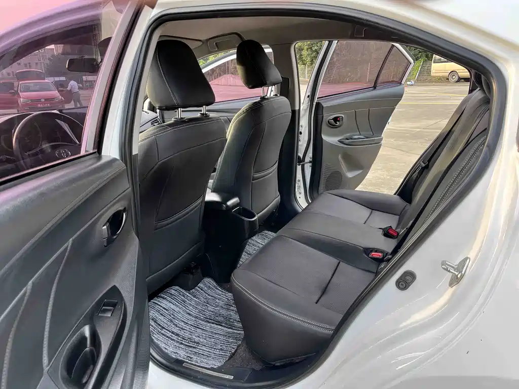 YARiS L 2020 1.5L CVT leading version купить на сайте DeffCars