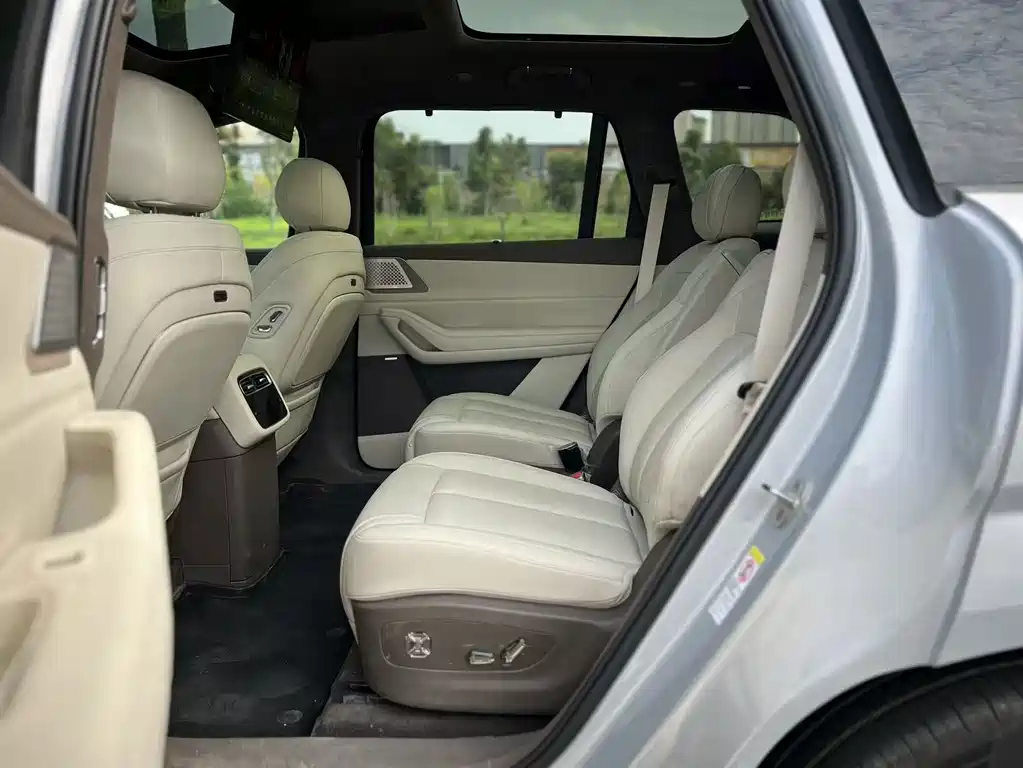 Denza N8L 2025 flagship model купить на сайте DeffCars