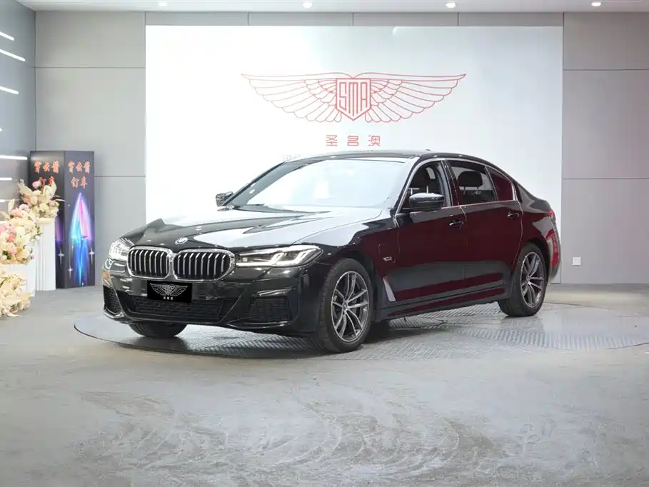 BMW 5 Series New Energy 2022 Model 2 535Le M Sports Package купить на сайте DeffCars