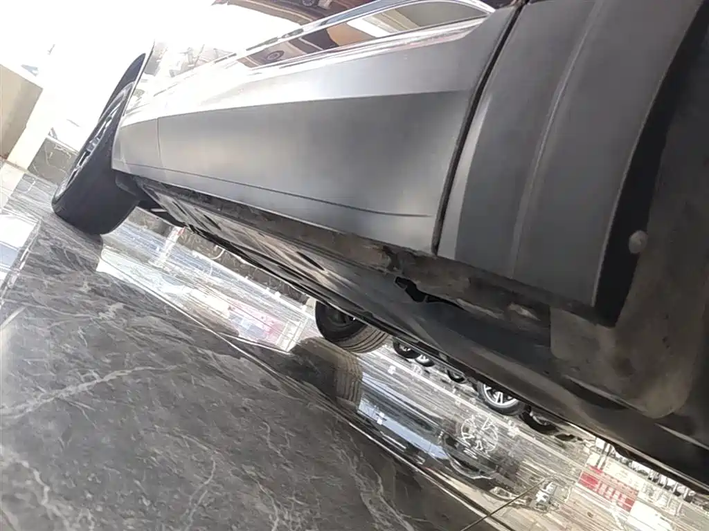 Touron 2021 380TSI four-wheel drive luxury version купить на сайте DeffCars