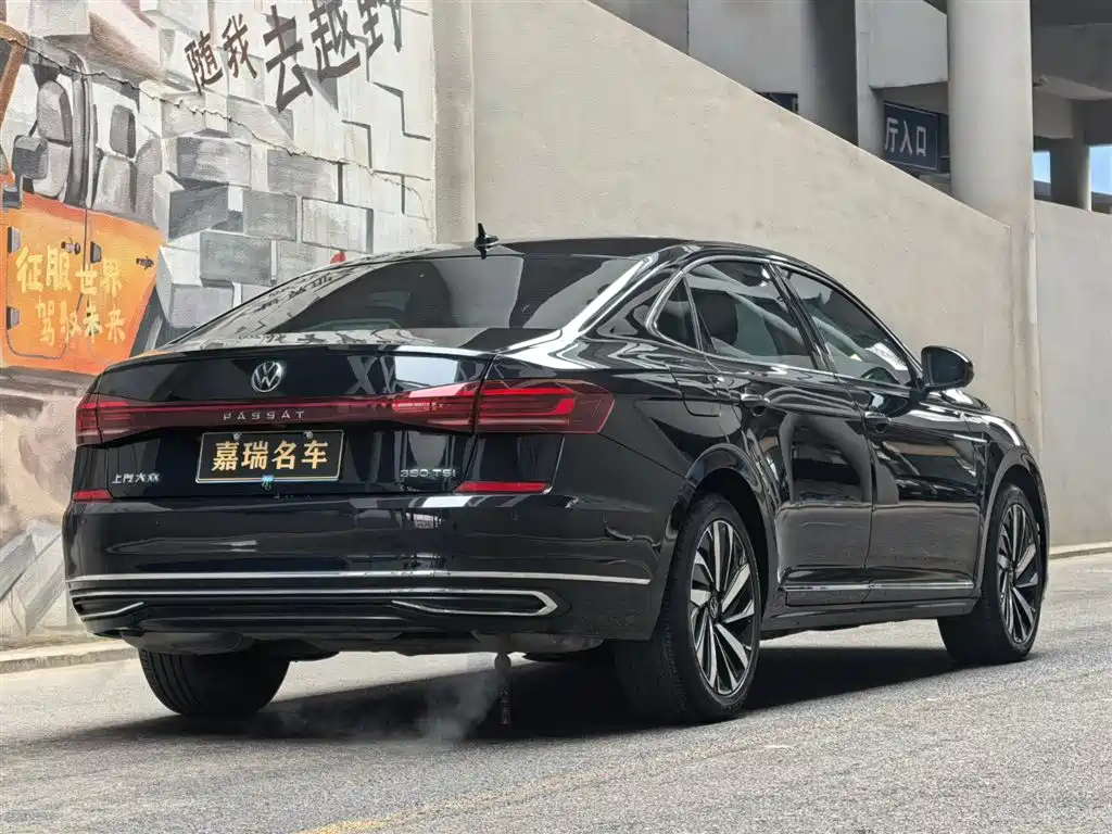 Passat 2023 facelift 380TSI luxury version купить на сайте DeffCars