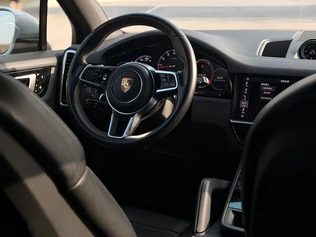Cayenne 2018 Cayenne 3.0T купить на сайте DeffCars