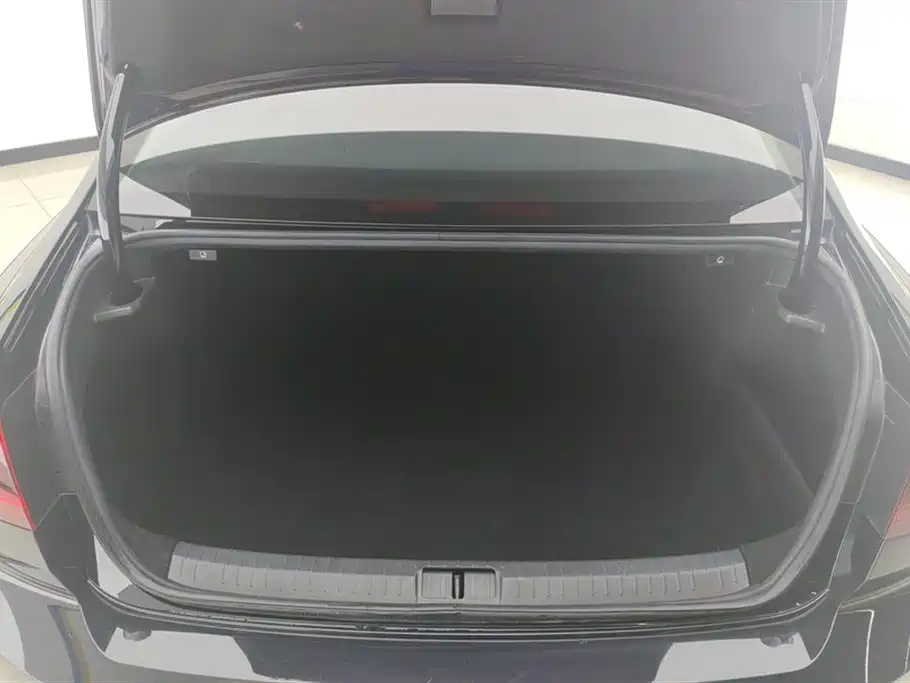 Magotan 2020 330TSI DSG leading model купить на сайте DeffCars