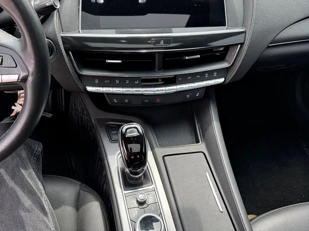 Cadillac CT5 2022 28T luxury model (standard version) купить на сайте DeffCars