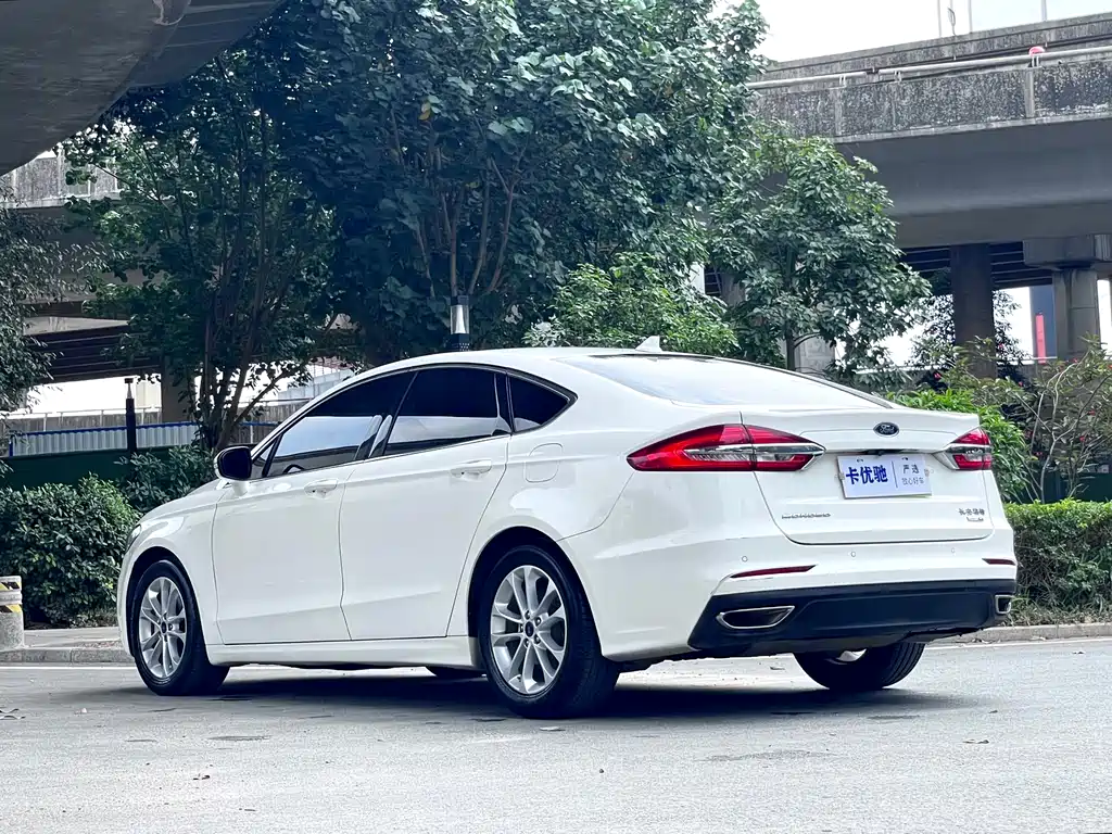 Mondeo 2020 EcoBoost 180 Fashion Model купить на сайте DeffCars