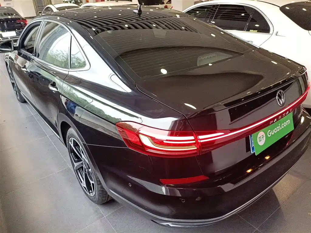 Passat 2023 330TSI Starry Sky Deluxe Edition купить на сайте DeffCars