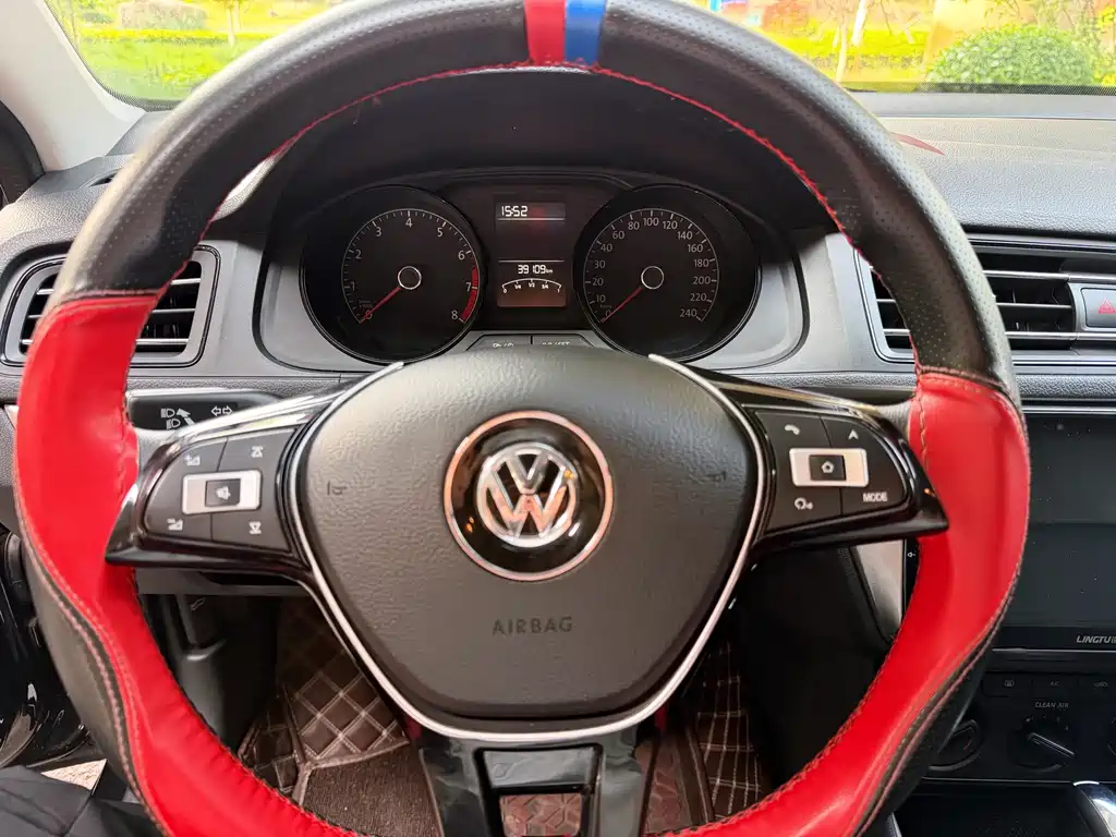 Lavida 2019 Lavida Qihang 1.5L Automatic Fashion Edition National VI купить на сайте DeffCars