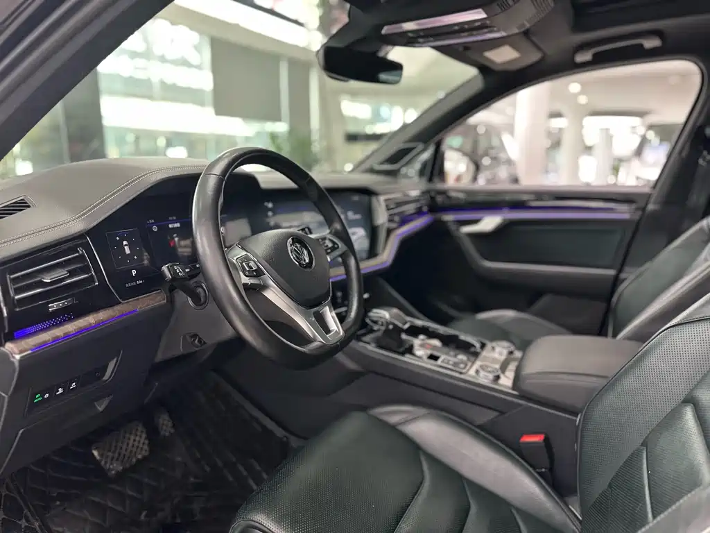 Touareg 2019 3.0TSI Ruizhi Edition National VI купить на сайте DeffCars