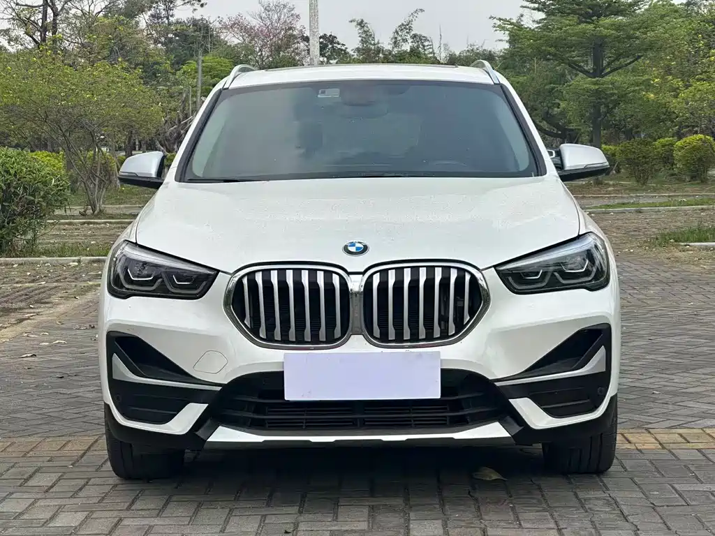 BMW X1 2022 xDrive25Li Exclusive Model купить на сайте DeffCars