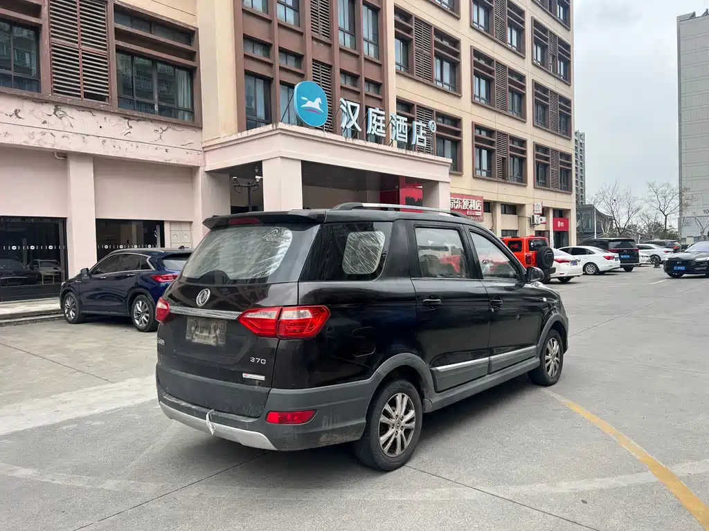 Fengguang 370 2016 1.5L manual smart 7-seater купить на сайте DeffCars
