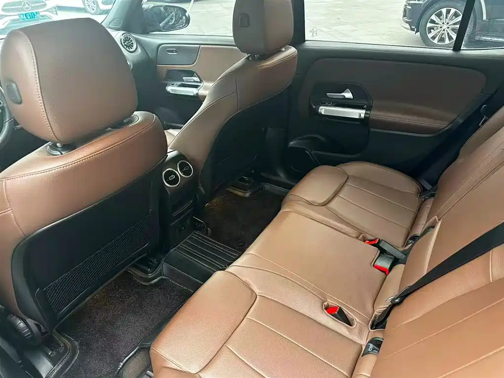 Mercedes-Benz GLB 2022 GLB 220 Fashion Model купить на сайте DeffCars