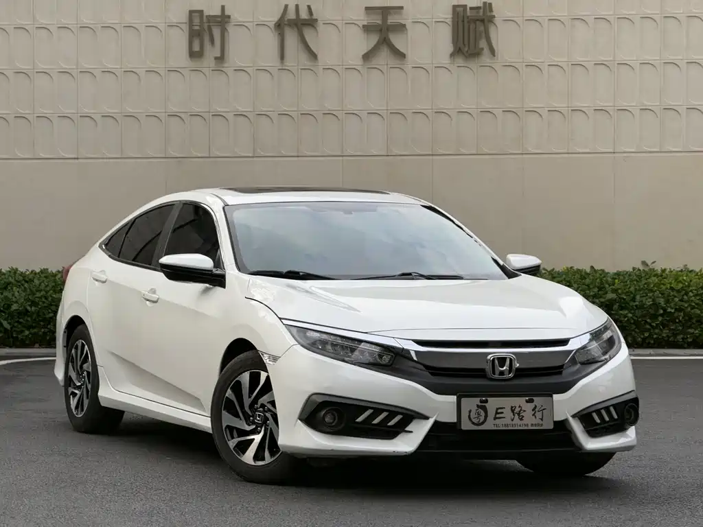 Civic 2016 220TURBO CVT Deluxe Edition купить на сайте DeffCars