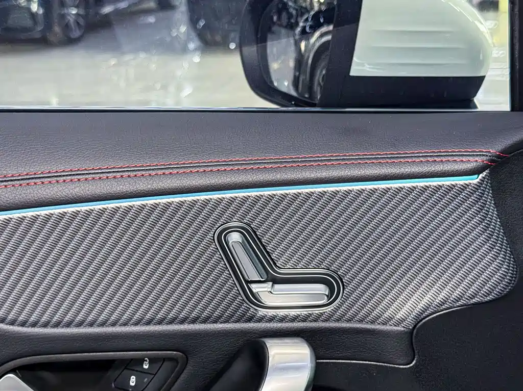 Mercedes-Benz A-Class 2024 A 200 L Fashion купить на сайте DeffCars