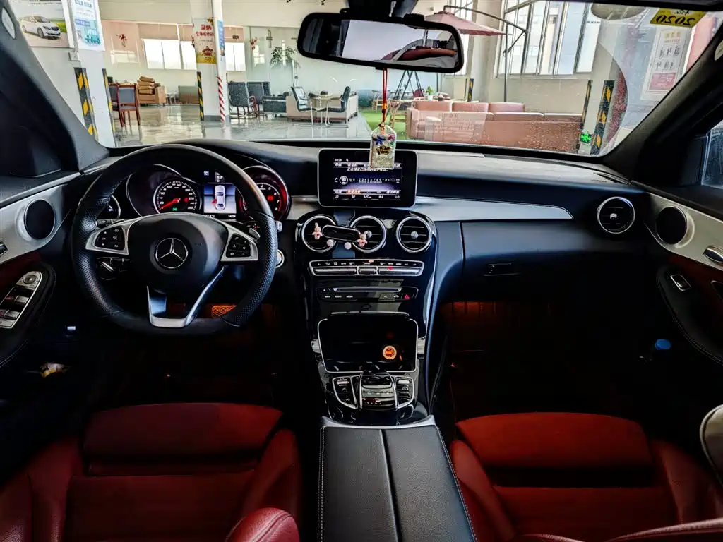 Mercedes-Benz C-Class 2018 C 200 Sports Edition купить на сайте DeffCars