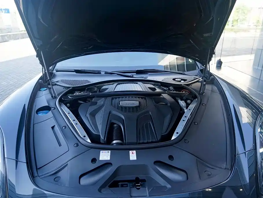 Panamera 2017 Panamera Executive Extended Edition 3.0T купить на сайте DeffCars