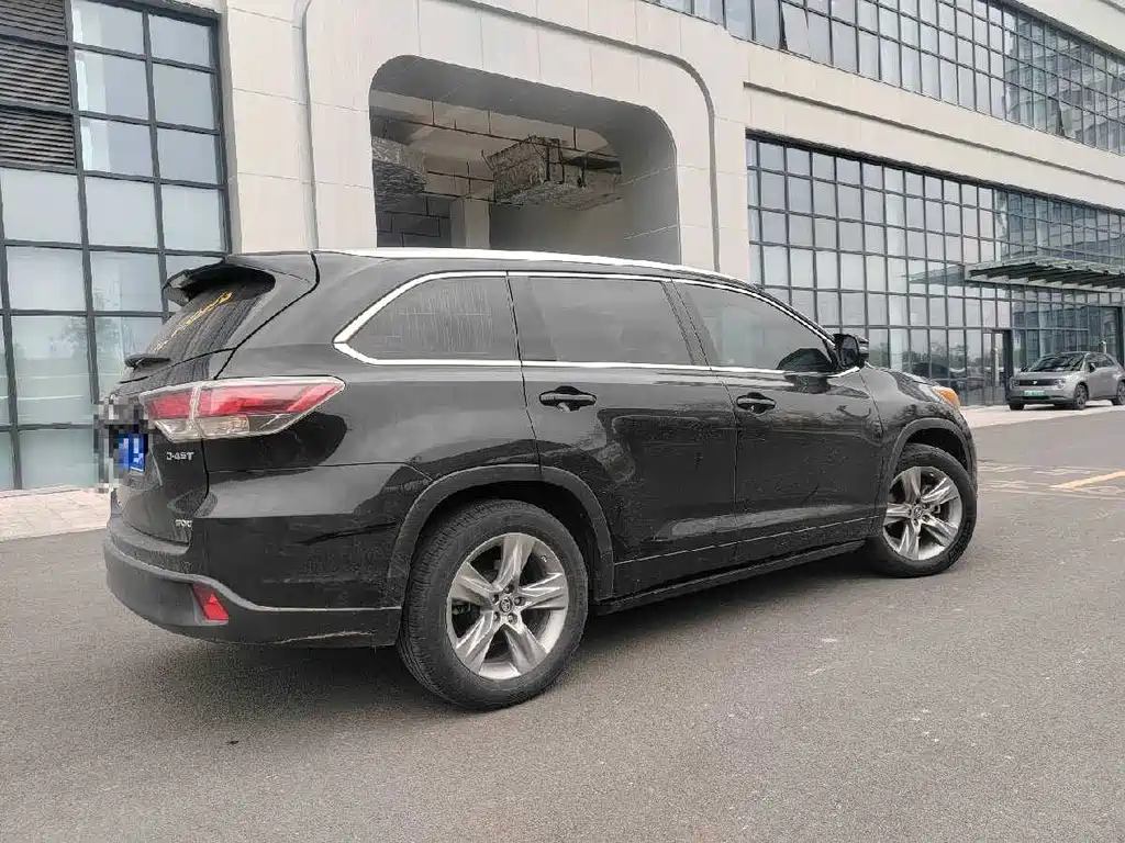 Highlander 2017 2.0T two-wheel drive luxury version 7 seats купить на сайте DeffCars
