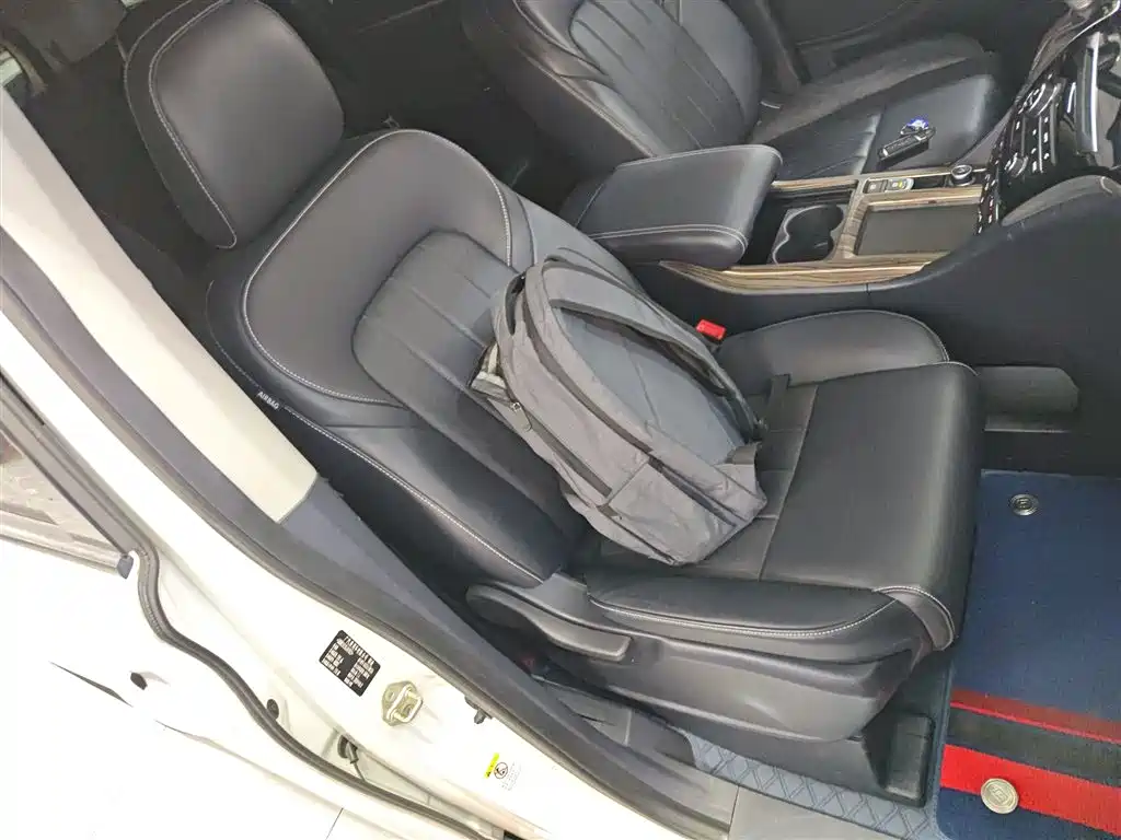 Trumpchi M8 2020 Pilot Model 390T Exclusive Edition купить на сайте DeffCars