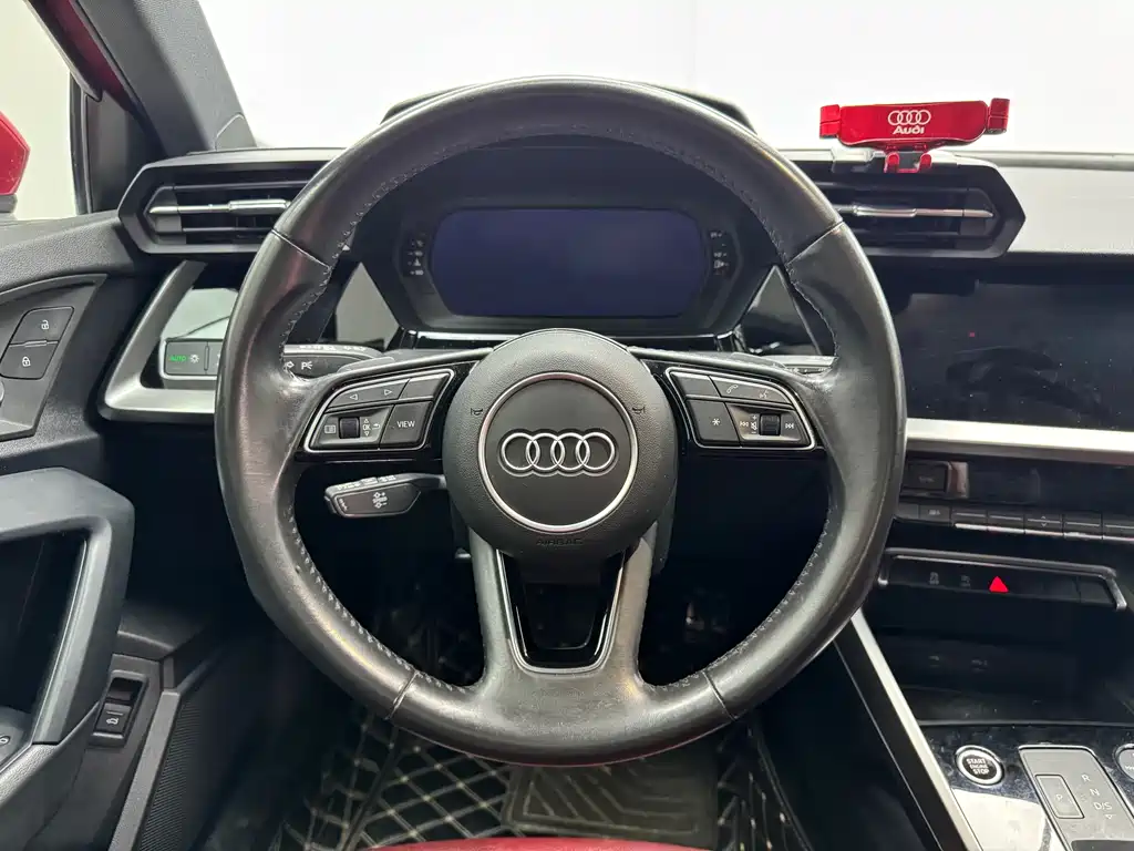 Audi A3 2022 A3L Limousine 35 TFSI aggressive and sporty купить на сайте DeffCars