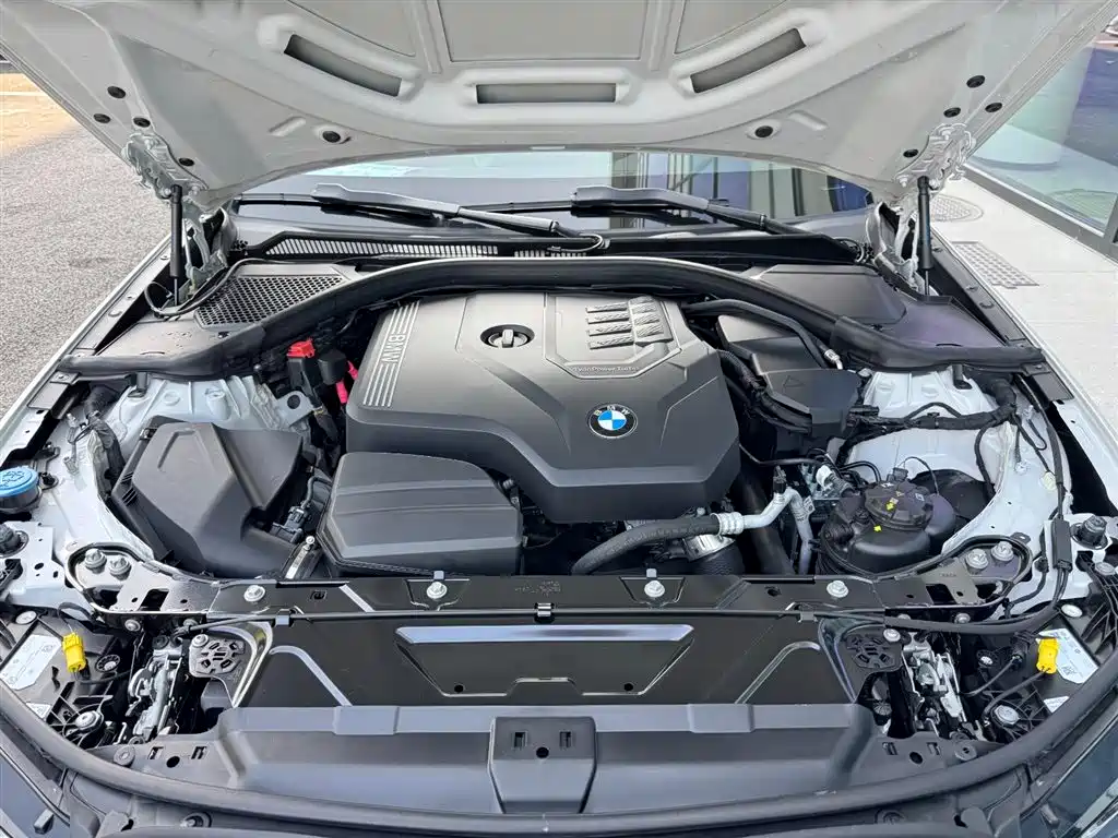 BMW 3 Series 2023 325Li M Sports Package купить на сайте DeffCars