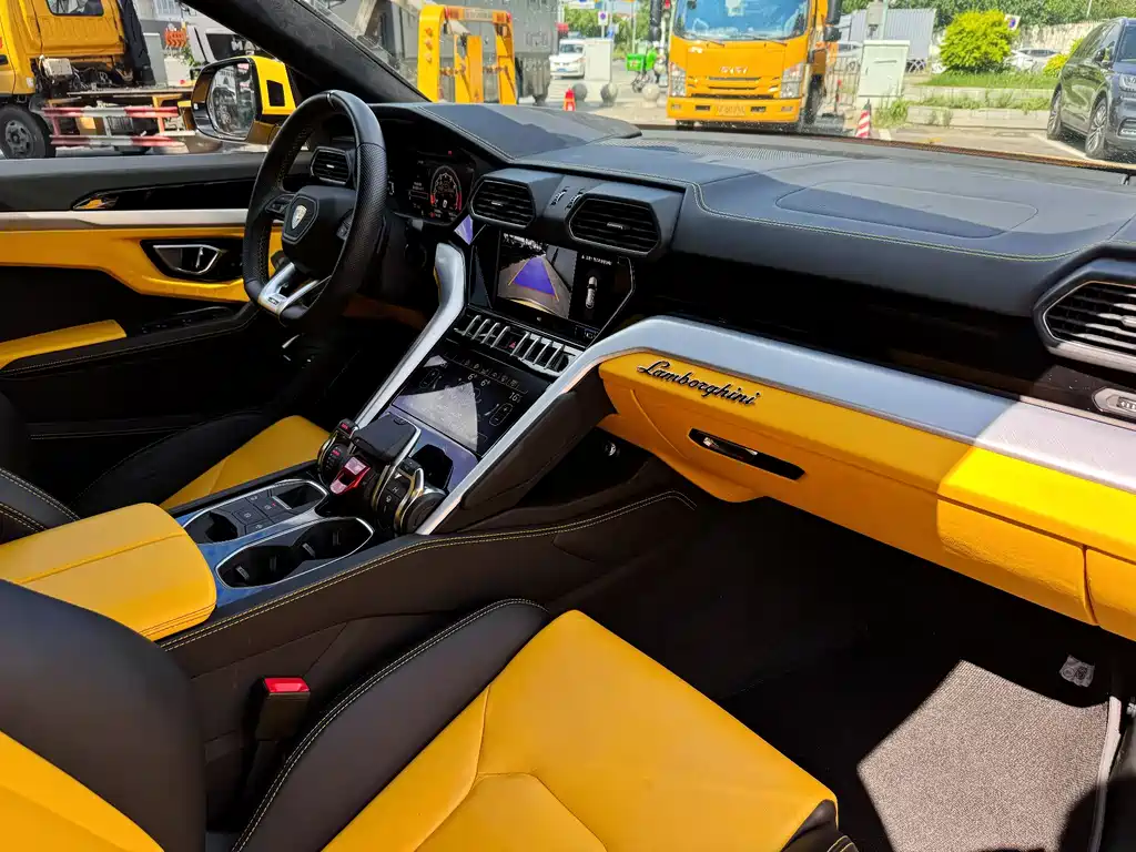Urus 2021 4.0T V8 купить на сайте DeffCars