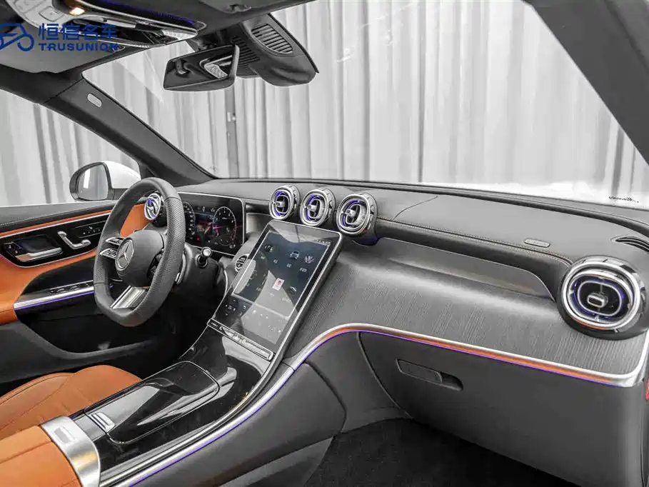 Mercedes-Benz GLC 2024 GLC 260 L 4MATIC luxury model 5 seats купить на сайте DeffCars