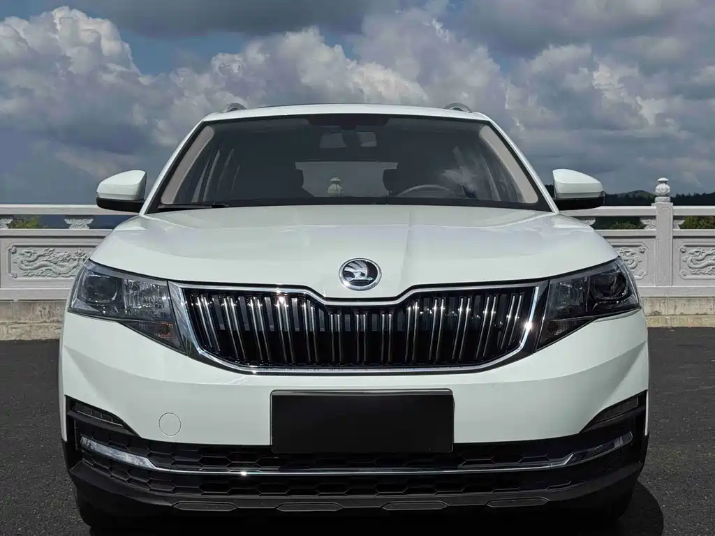 Komic 2023 facelift 1.5L automatic comfort version купить на сайте DeffCars