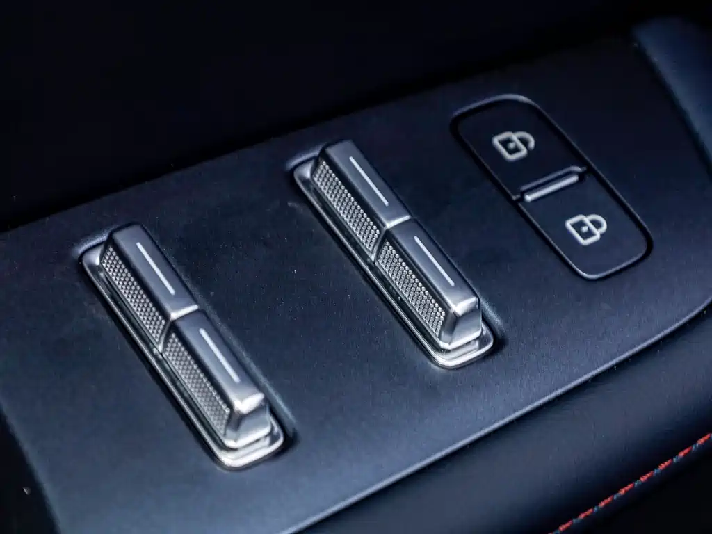 Jikrypton 001 2026 103 degree rear drive Max version купить на сайте DeffCars