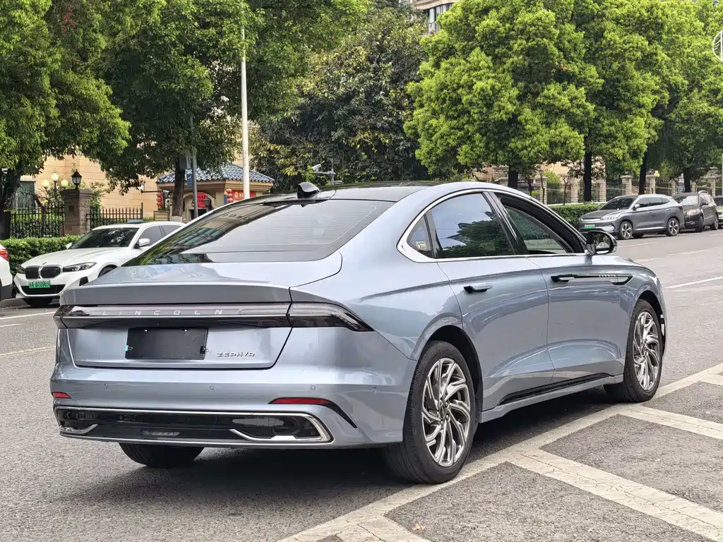 Lincoln Z 2022 iCool Zunya Edition купить на сайте DeffCars