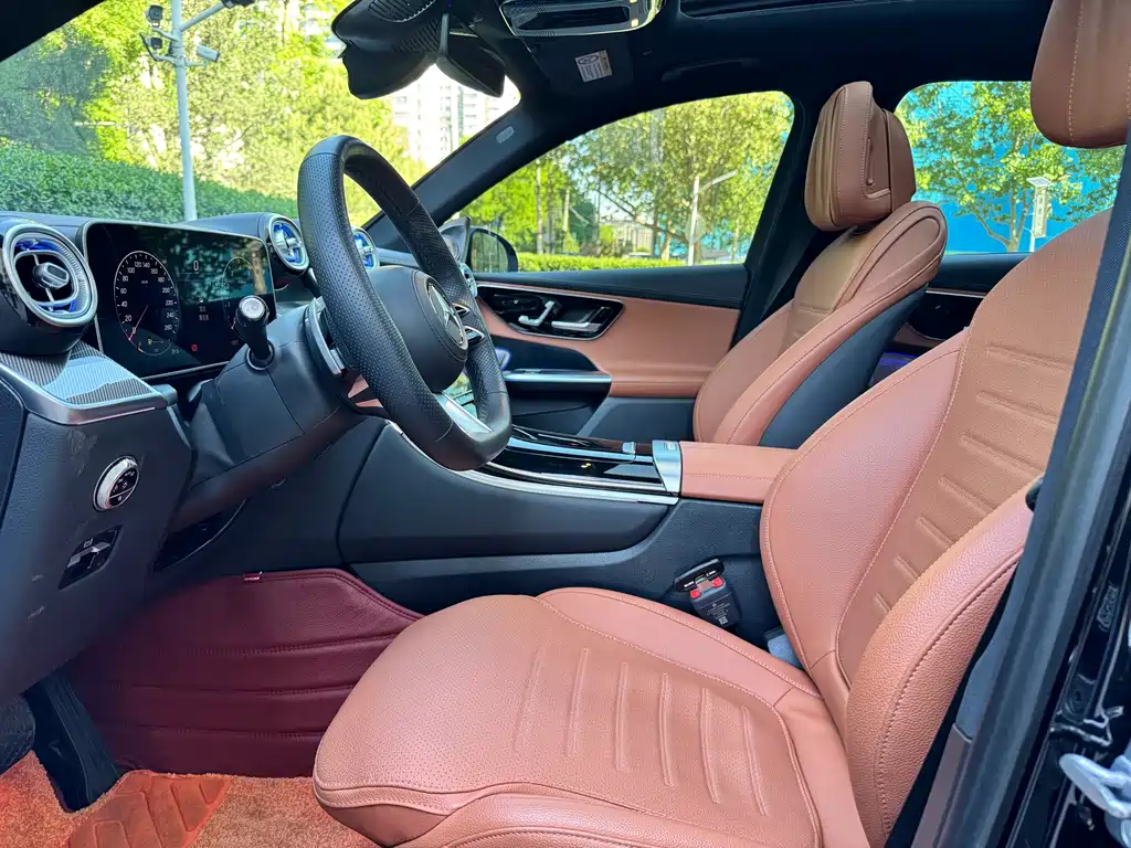 Mercedes-Benz GLC 2023 GLC 260 L 4MATIC Dynamic 5-seater купить на сайте DeffCars