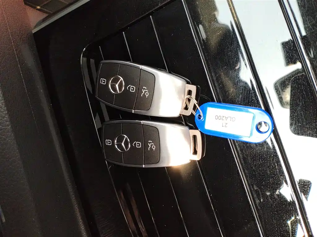 Mercedes-Benz GLA 2020 GLA 200 купить на сайте DeffCars
