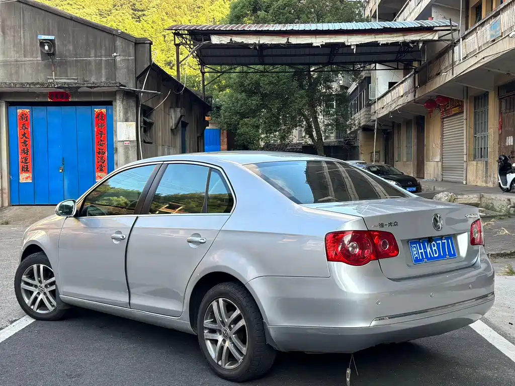 Sagitar 2011 1.6L manual fashion model купить на сайте DeffCars