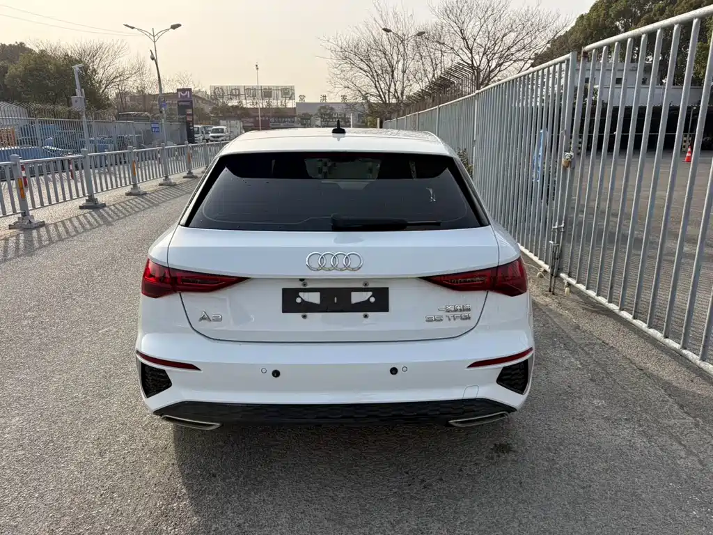 Audi A3 2022 Sportback 35 TFSI Enterprising and Elegant Model купить на сайте DeffCars