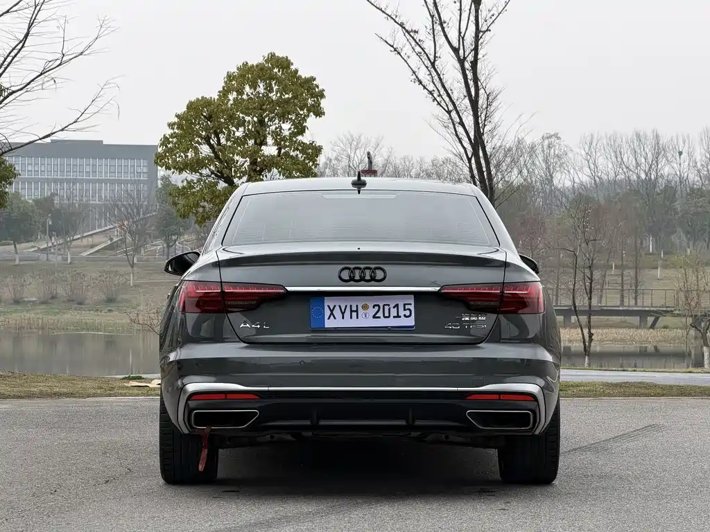 Audi A4L 2020 40 TFSI Fashionable and Dynamic купить на сайте DeffCars