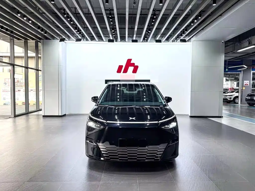 Xpeng X9 2024 640 four-wheel drive high performance Max купить на сайте DeffCars