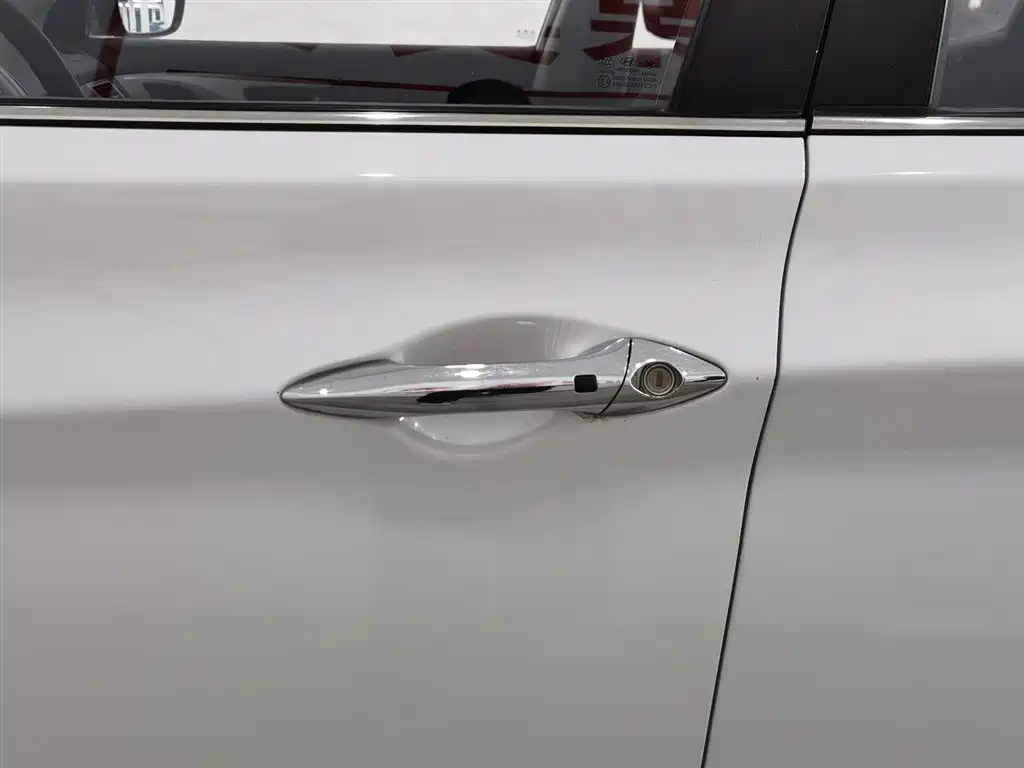 Langdong 2016 1.6L manual premium model купить на сайте DeffCars