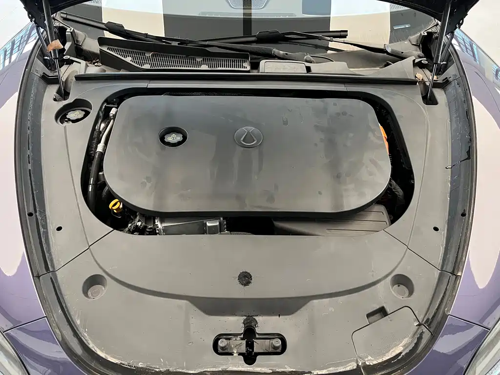 Denza Z9 2024 1100km four-wheel drive Ultra version купить на сайте DeffCars