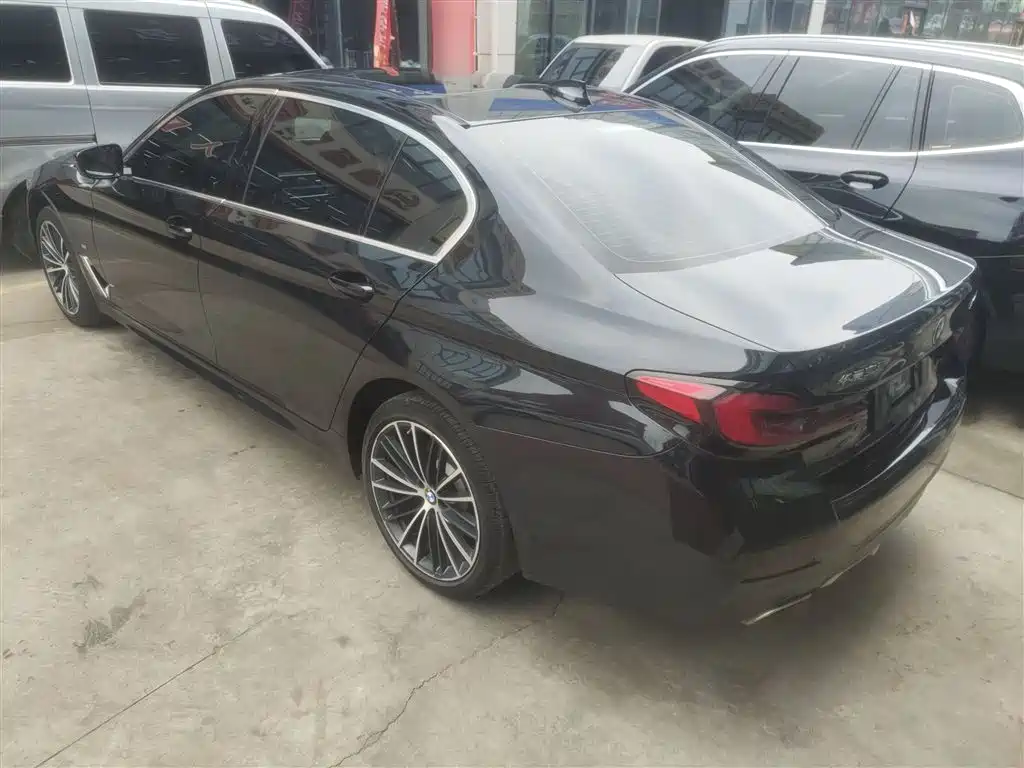 BMW 5 Series 2022 facelift 530Li leading M sports package купить на сайте DeffCars