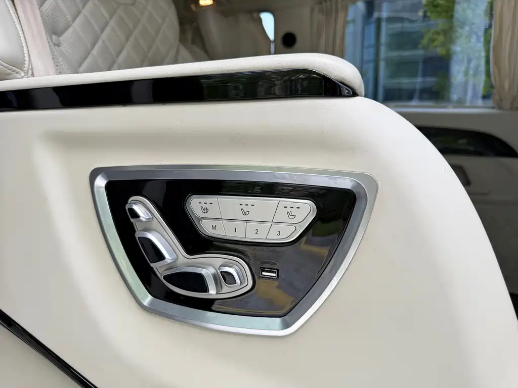 Vito 2021 2.0T Elite Edition 7 seats купить на сайте DeffCars