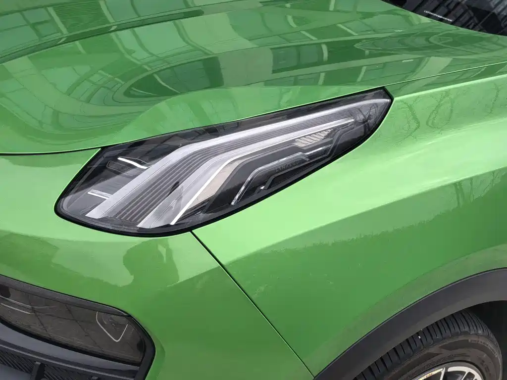 Lynk & Co 05 2022 05+ 2.0TD Automatic Performance Package купить на сайте DeffCars
