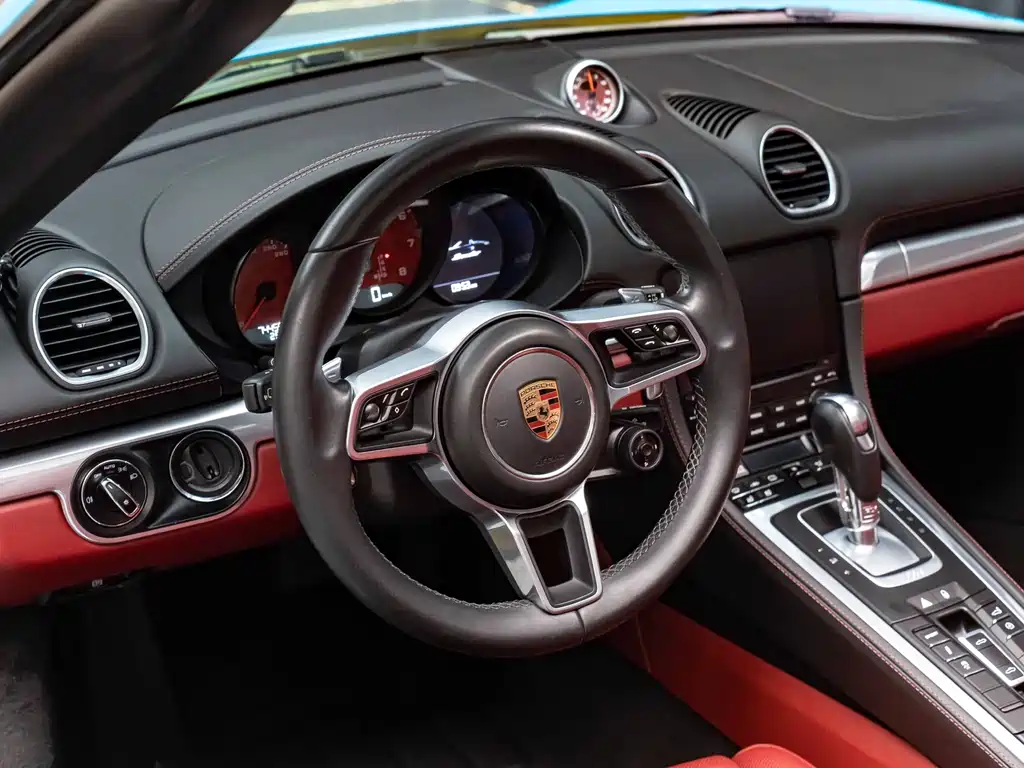 Porsche 718 2016 Boxster 2.0T купить на сайте DeffCars